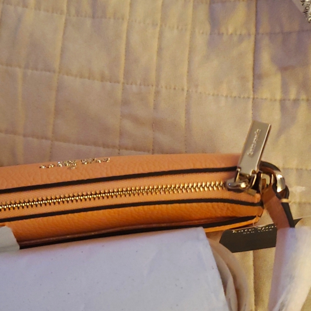 Crossbody Purse - Picture 4 of 5